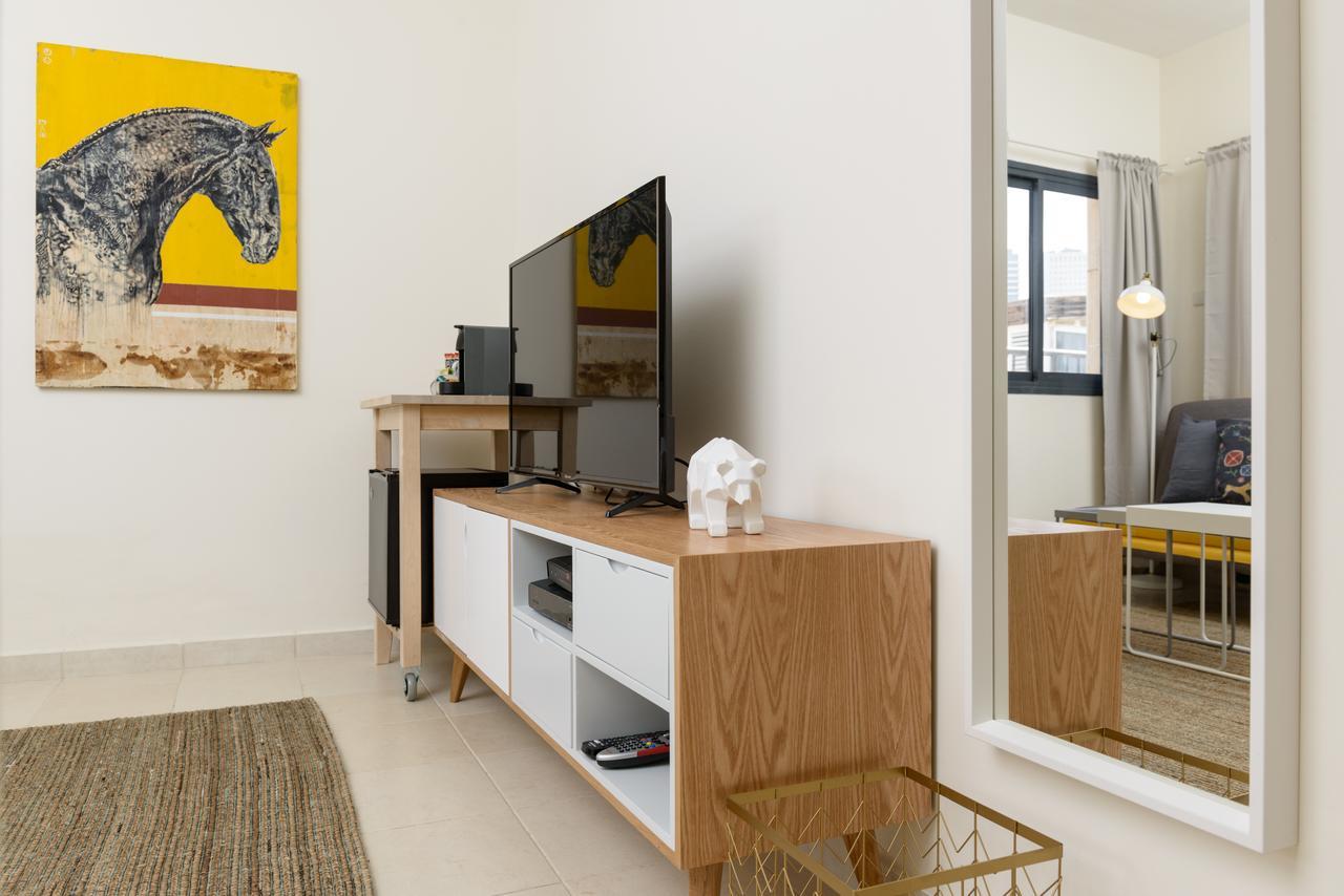 Luka 15 - By Beach Apartments Tlv Tel Aviv Exterior foto